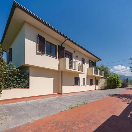Marcella By Interhome Apartman Marina di Pietrasanta